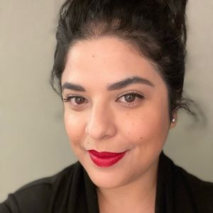 Meet your Posher, Gabrielle